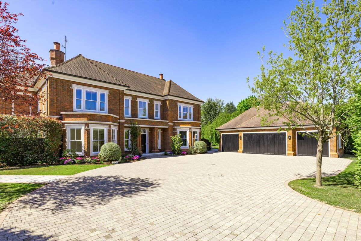 house for sale in The Warren, Ashtead, Surrey, KT21 ESH012219068