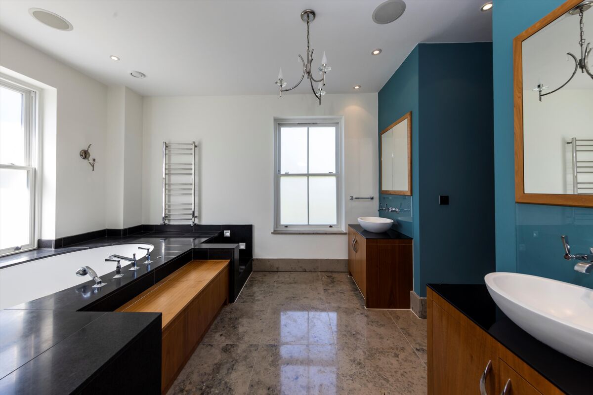 house for sale in The Warren, Ashtead, Surrey, KT21 ESH012219068