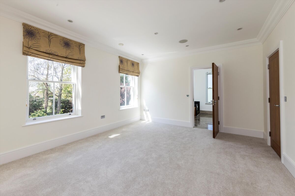 house for sale in The Warren, Ashtead, Surrey, KT21 ESH012219068