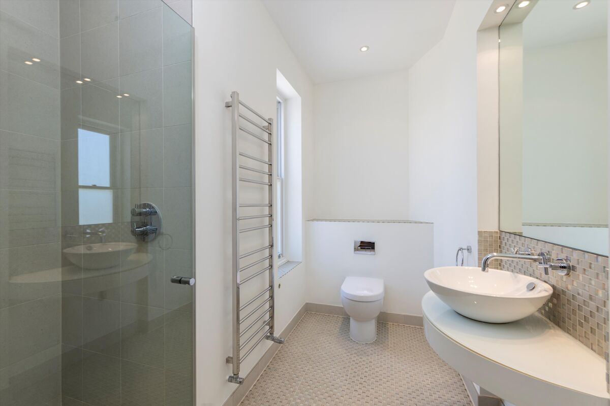 house for sale in The Warren, Ashtead, Surrey, KT21 ESH012219068