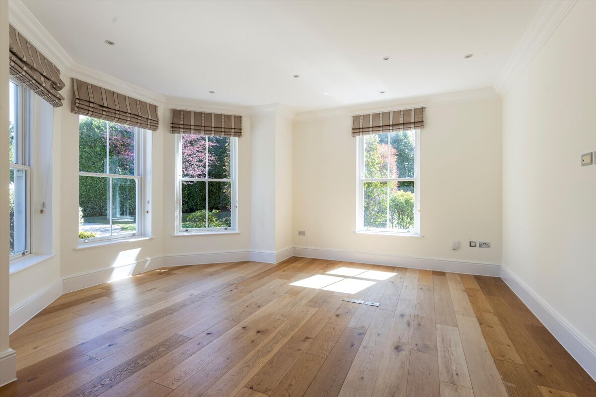 house for sale in The Warren, Ashtead, Surrey, KT21 ESH012219068