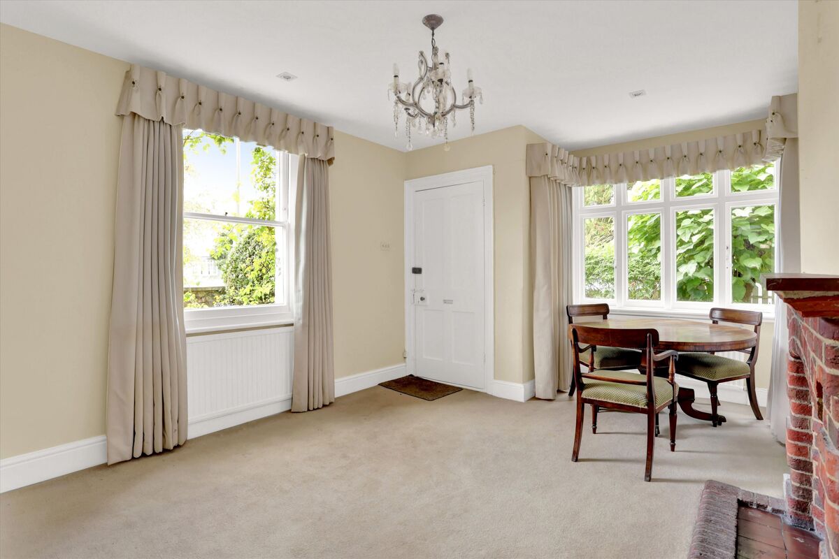 house for sale in West End Lane, Esher, Surrey, KT10 ESH012223156