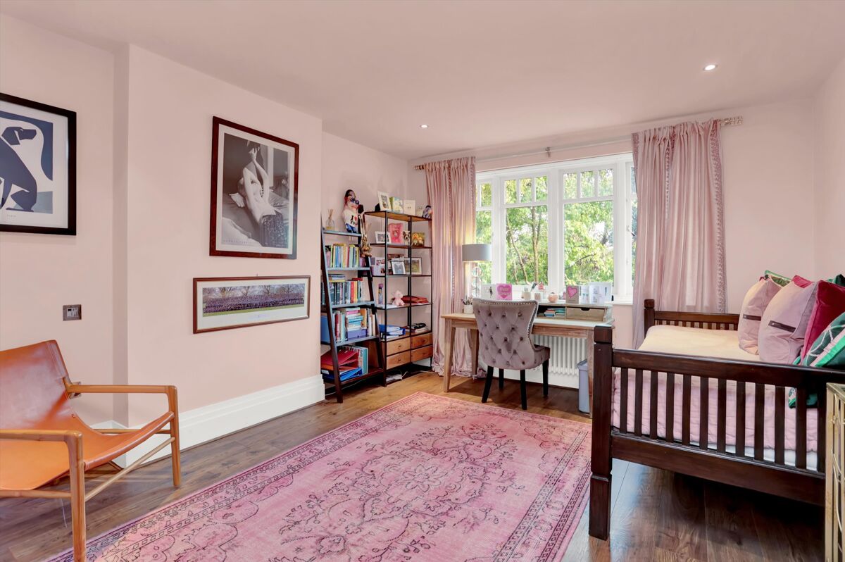 house for sale in Palace Road, East Molesey, Surrey, KT8 ESH012236309