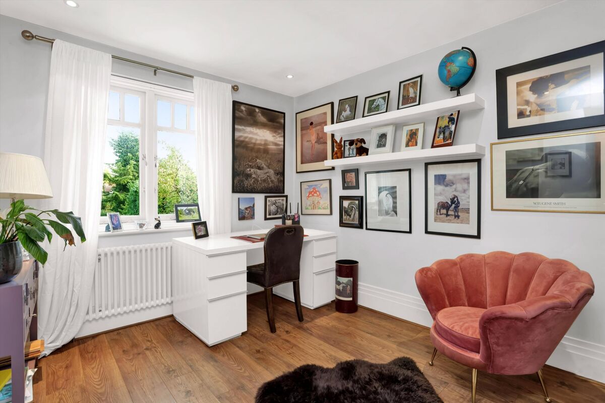 house for sale in Palace Road, East Molesey, Surrey, KT8 ESH012236309