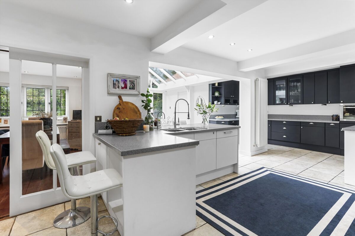 house for sale in Ashley Road, WaltononThames, Surrey, KT12 ESH012257799 Knight Frank