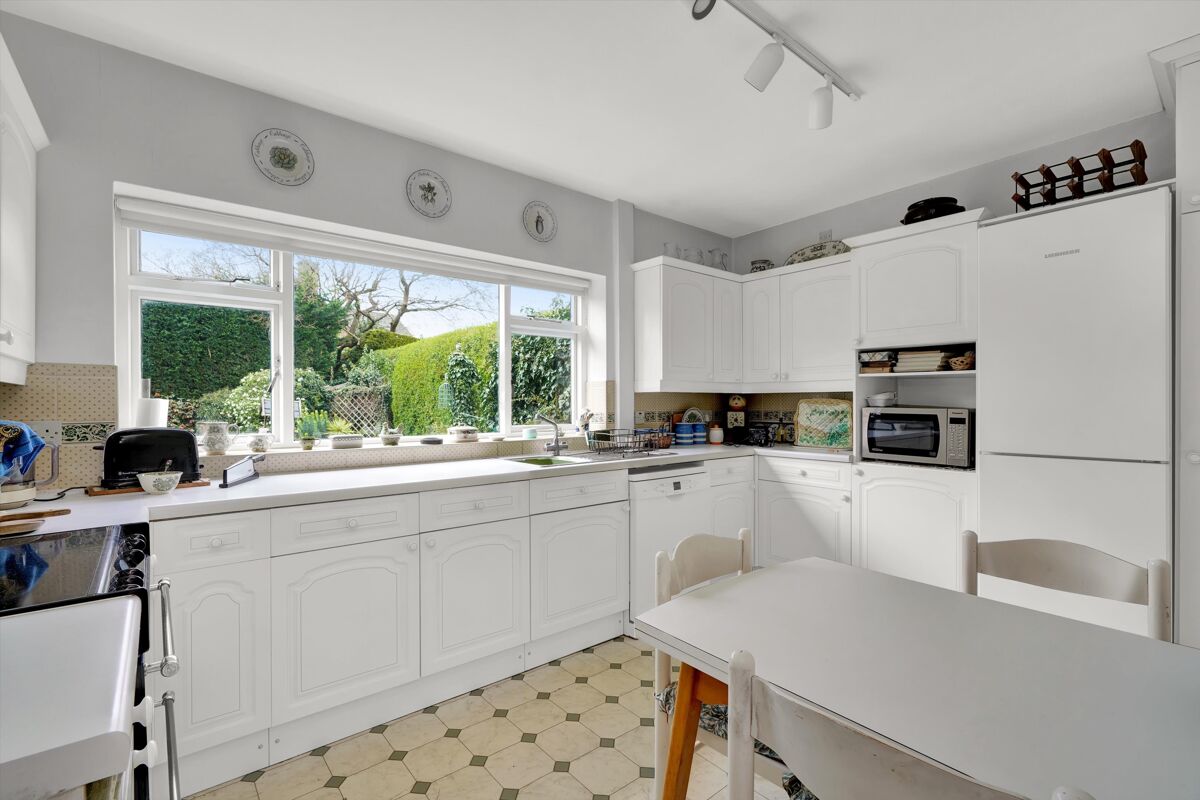 house for sale in West End Lane, Esher, Surrey, KT10 ESH012258539 Knight Frank