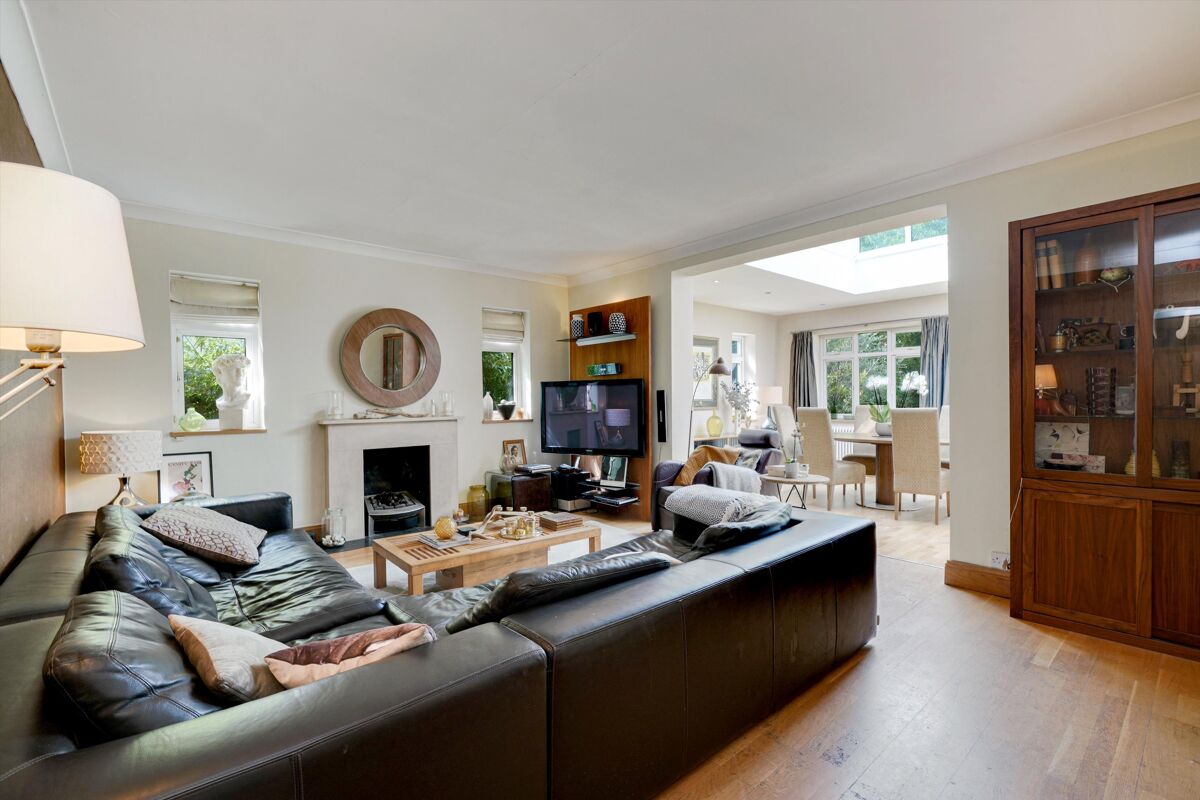 house for sale in Lammas Lane, Esher, Surrey, KT10 ESH012281226