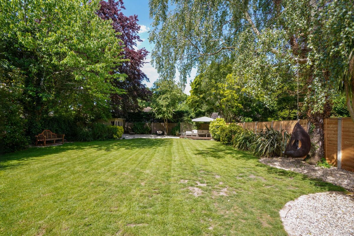 house for sale in Lammas Lane, Esher, Surrey, KT10 ESH012281226