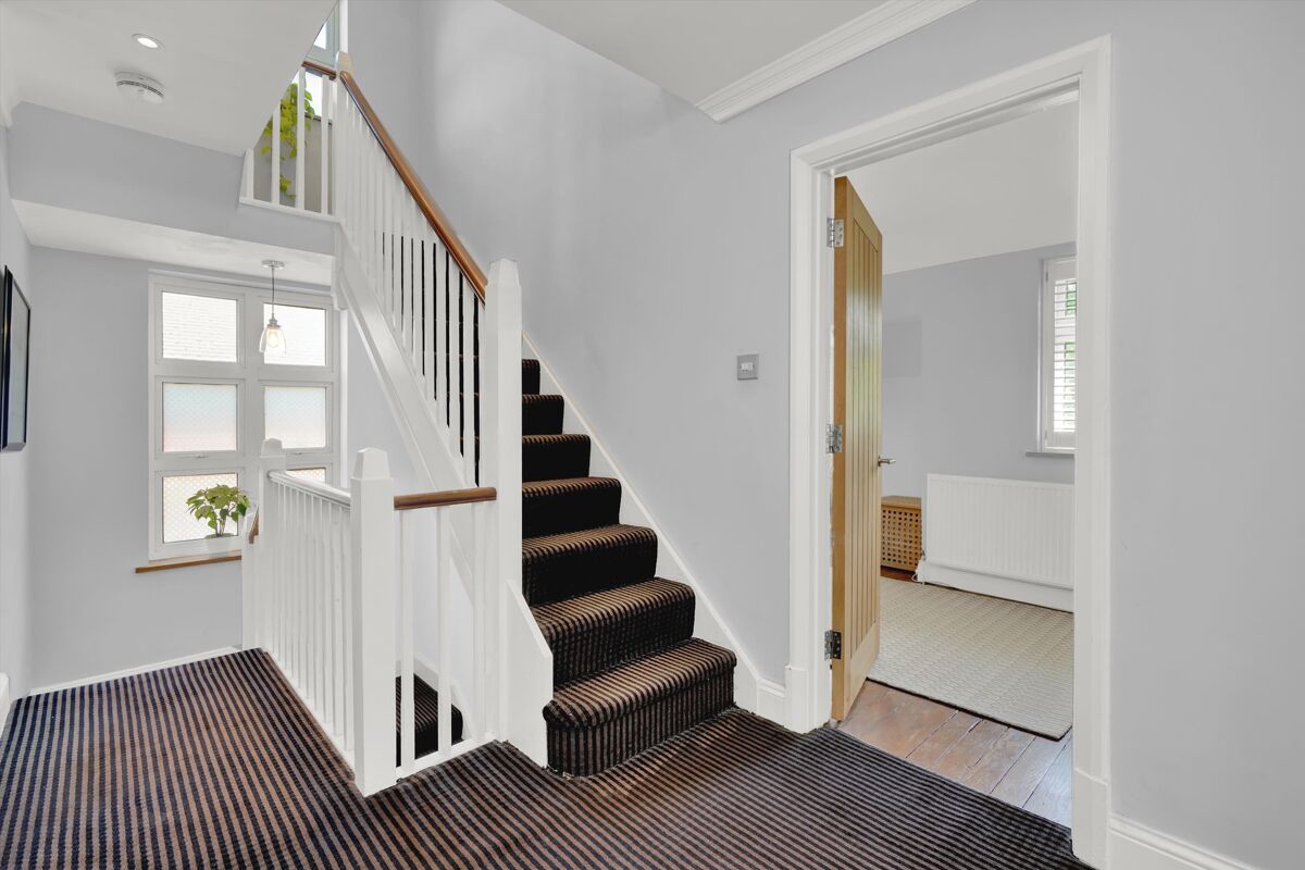 house for sale in Lammas Lane, Esher, Surrey, KT10 ESH012281226