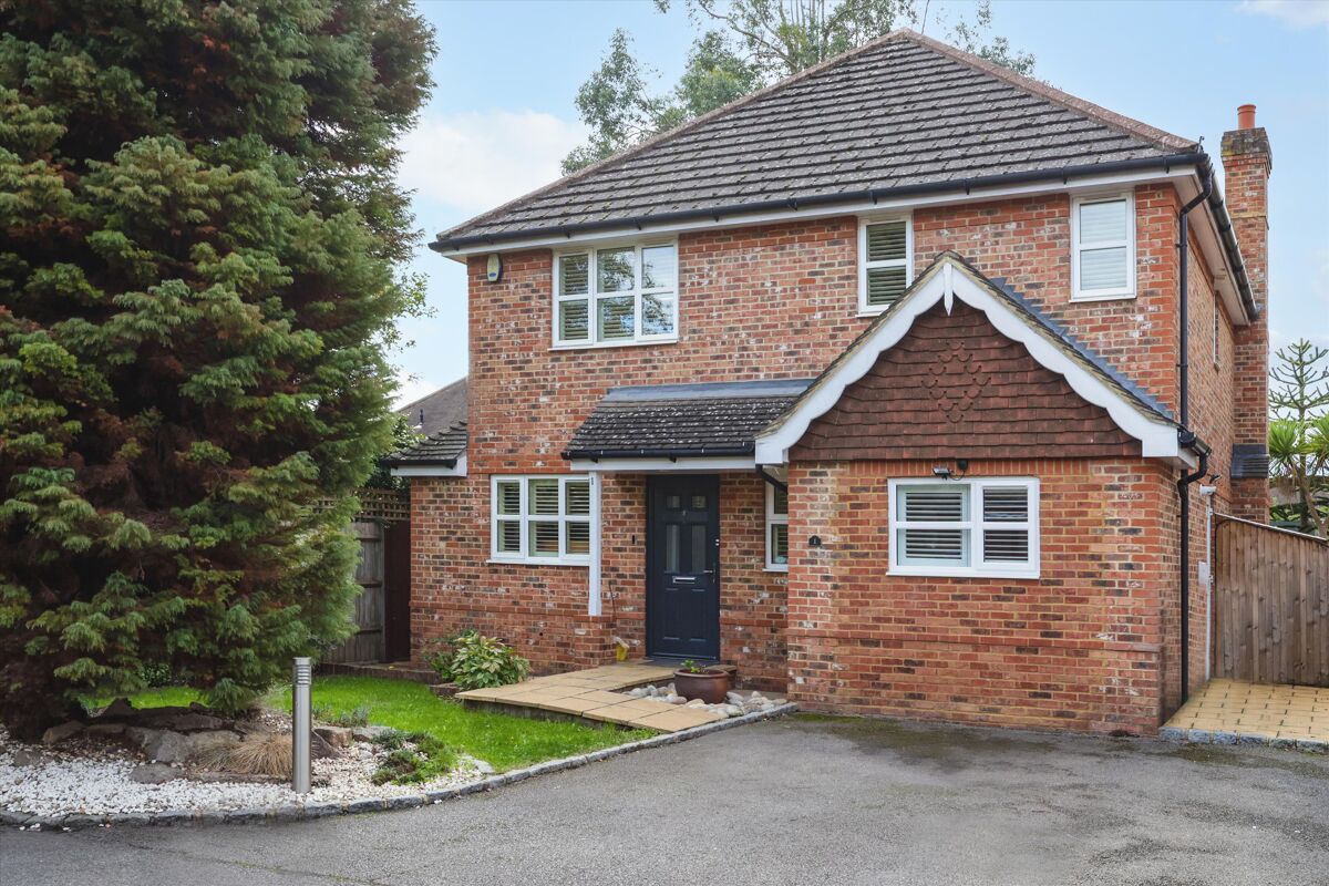 house for sale in St. Andrews Close, Thames Ditton, Surrey, KT7