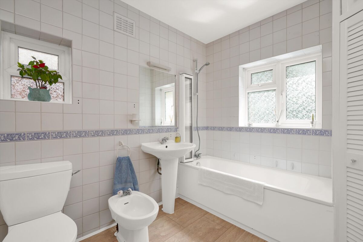 house for sale in Pine Hill, Epsom, Surrey, KT18 ESH012296085