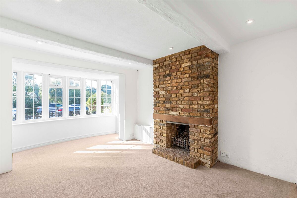 house for sale in Winterdown Road, Esher, Surrey, KT10 ESH012360656