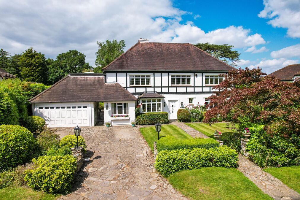 Image of Rookery Hill, Ashtead, Surrey, KT21
