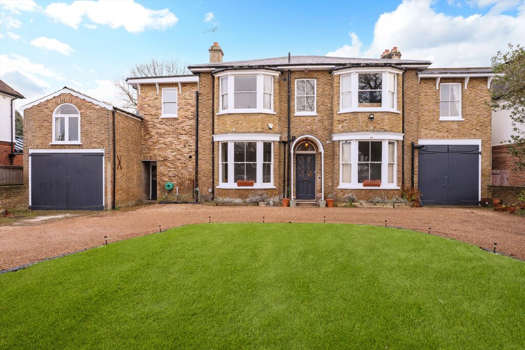 Image of Manor Road North, Esher, Surrey, KT10