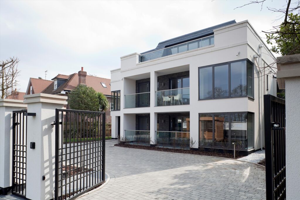 Image of Esher Heights, Portsmouth Road, Esher, Surrey, KT10