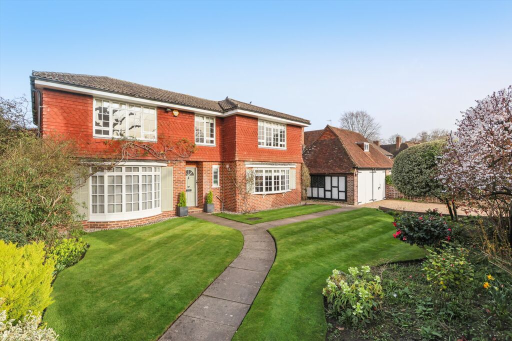 Image of Clive Road, Esher, Surrey, KT10
