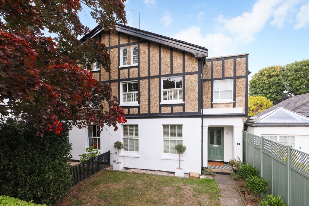Image of Palace Road, East Molesey, Surrey, KT8