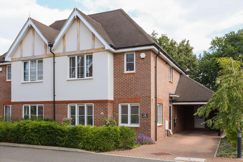 Image of Pavilion Place, East Molesey, Surrey, KT8