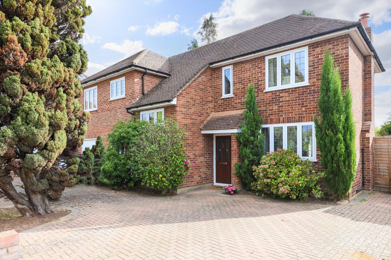 Image of Southfields, East Molesey, Surrey KT8