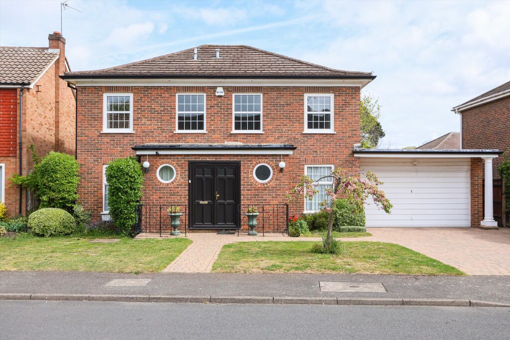 Image of Ronneby Close, Weybridge, Surrey KT13