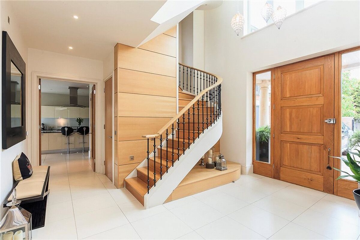 house for sale in New Road, Esher, Surrey, KT10 ESH100030 Knight Frank