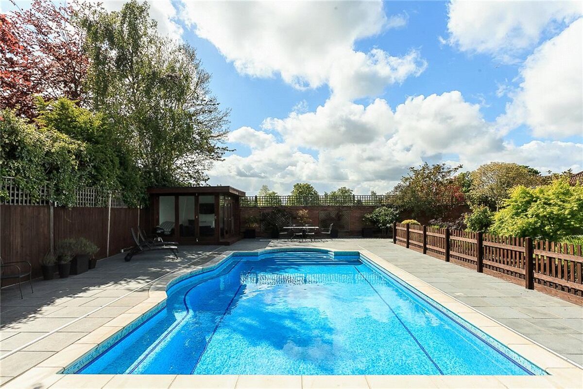 house for sale in New Road, Esher, Surrey, KT10 ESH100030 Knight Frank