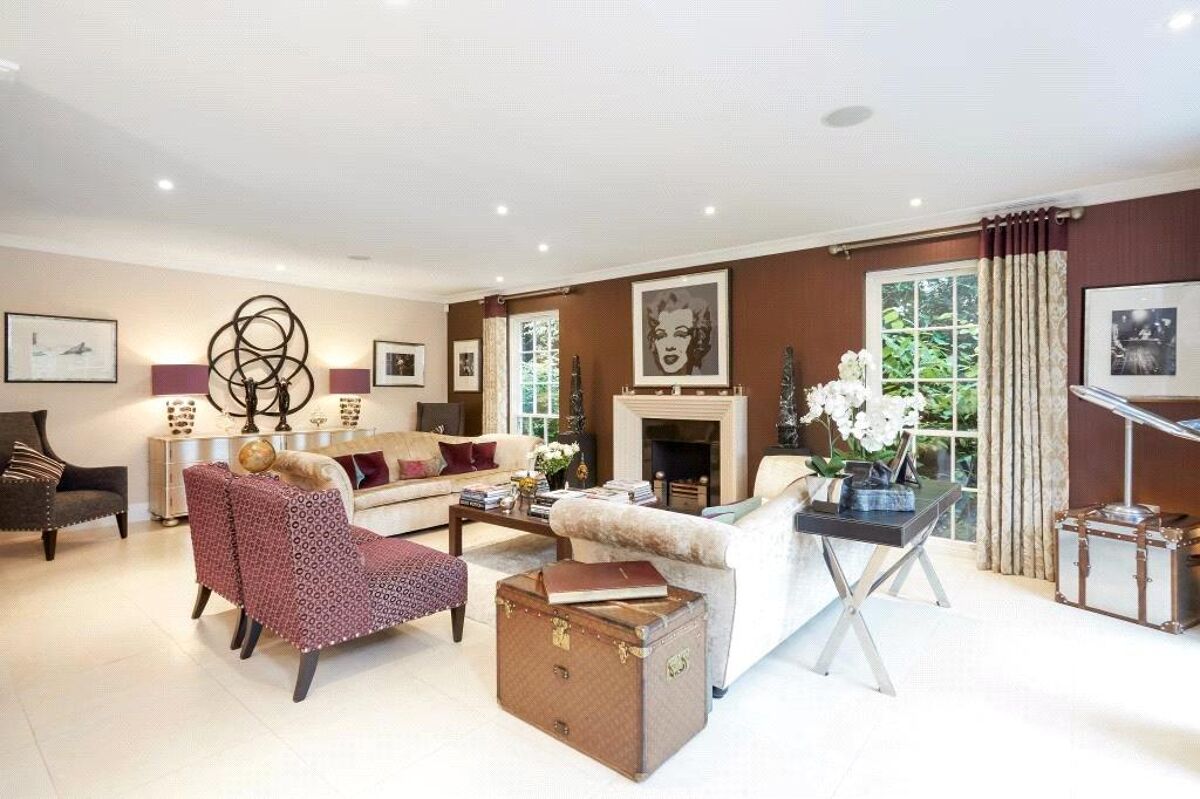 house for sale in The Ridge, Epsom, Surrey, KT18. ESH110011 Knight