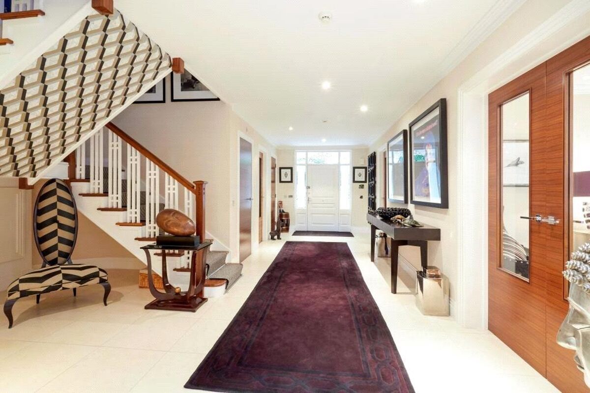 house for sale in The Ridge, Epsom, Surrey, KT18. ESH110011 Knight