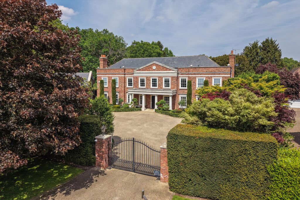 Image of Burwood Park, Walton-On-Thames, Surrey, KT12
