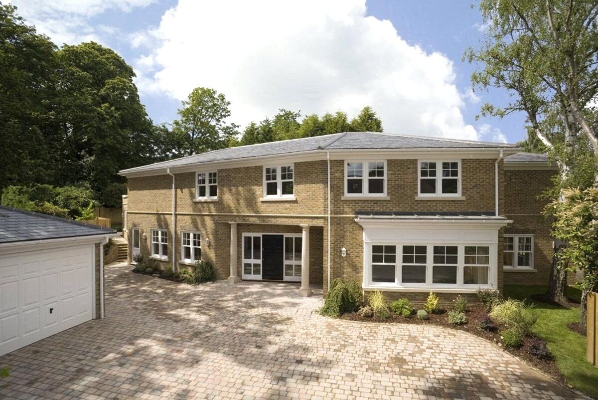 house for sale in Ruxley Crescent, Claygate, Esher, Surrey, KT10