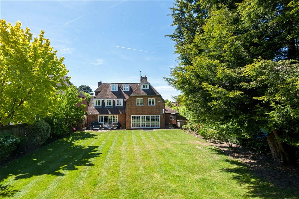 house for sale in Clive Road, Esher, Surrey, KT10 ESH130069 Knight