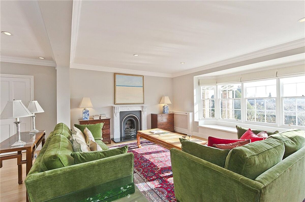 house for sale in Clare Hill, Esher, Surrey, KT10 ESH130158 Knight