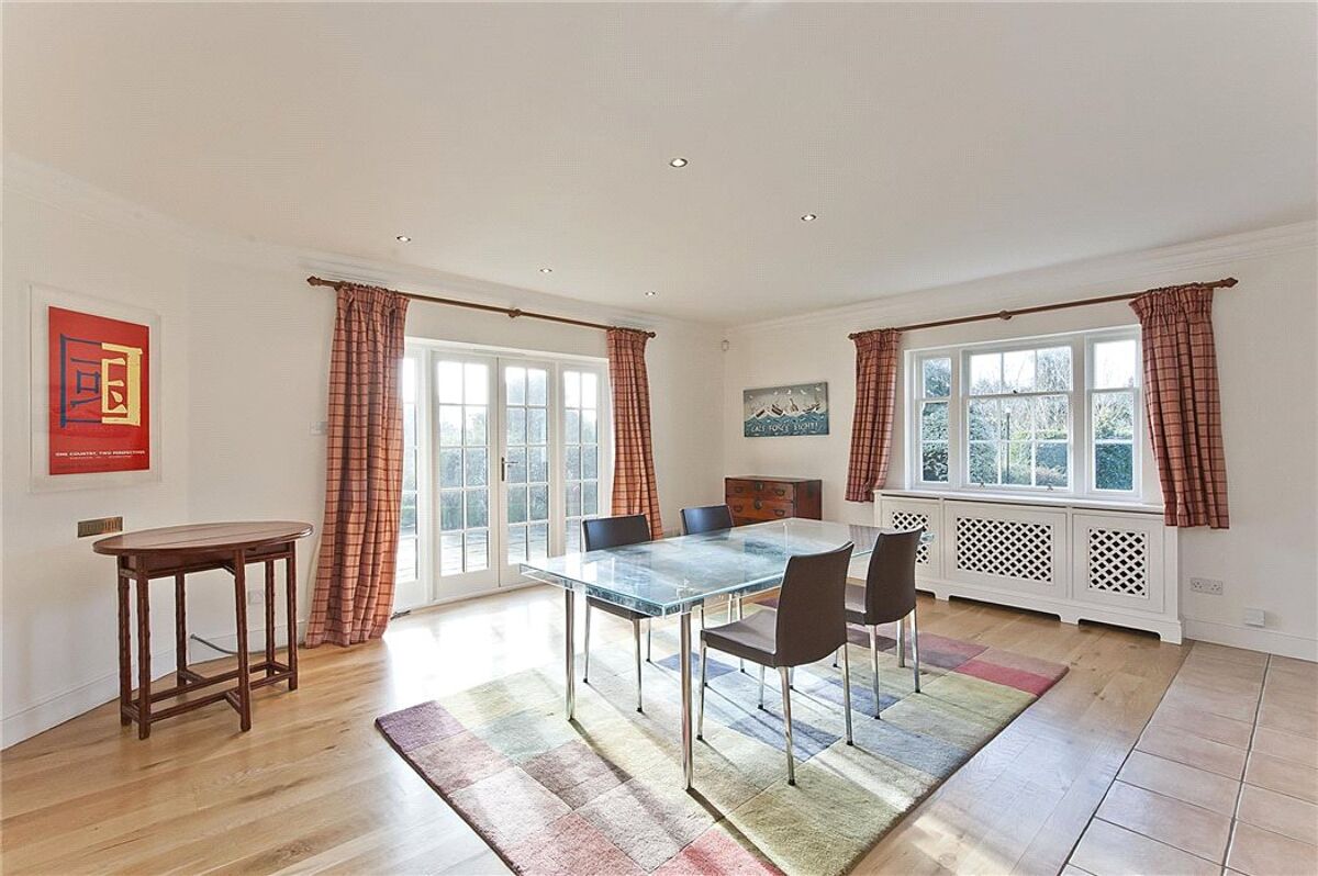 house for sale in Clare Hill, Esher, Surrey, KT10 ESH130158 Knight