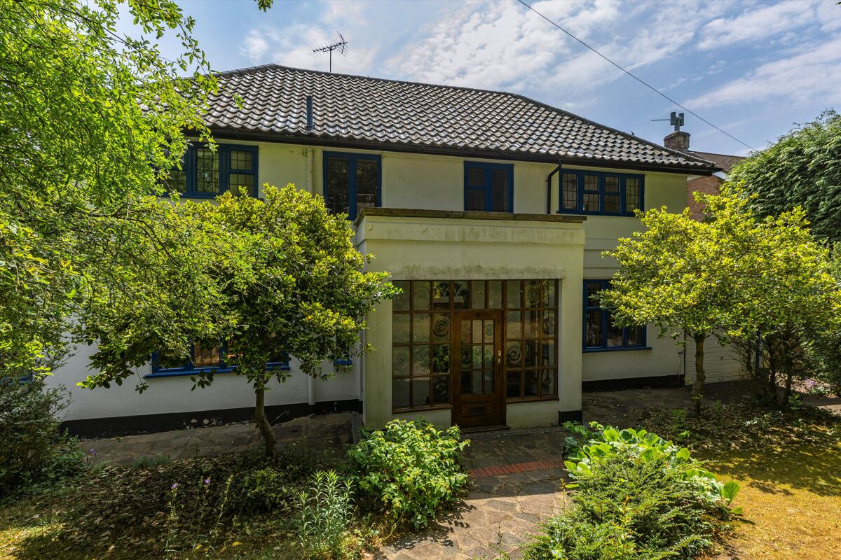 house for sale in Pelhams Walk, Esher, Surrey, KT10. ESH140040