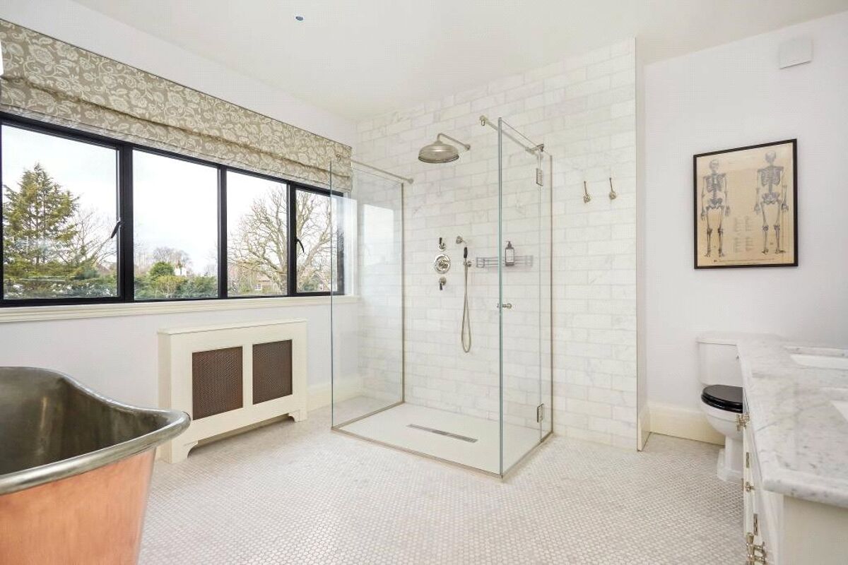 house for sale in River Avenue, Thames Ditton, Surrey, KT7 ESH140078