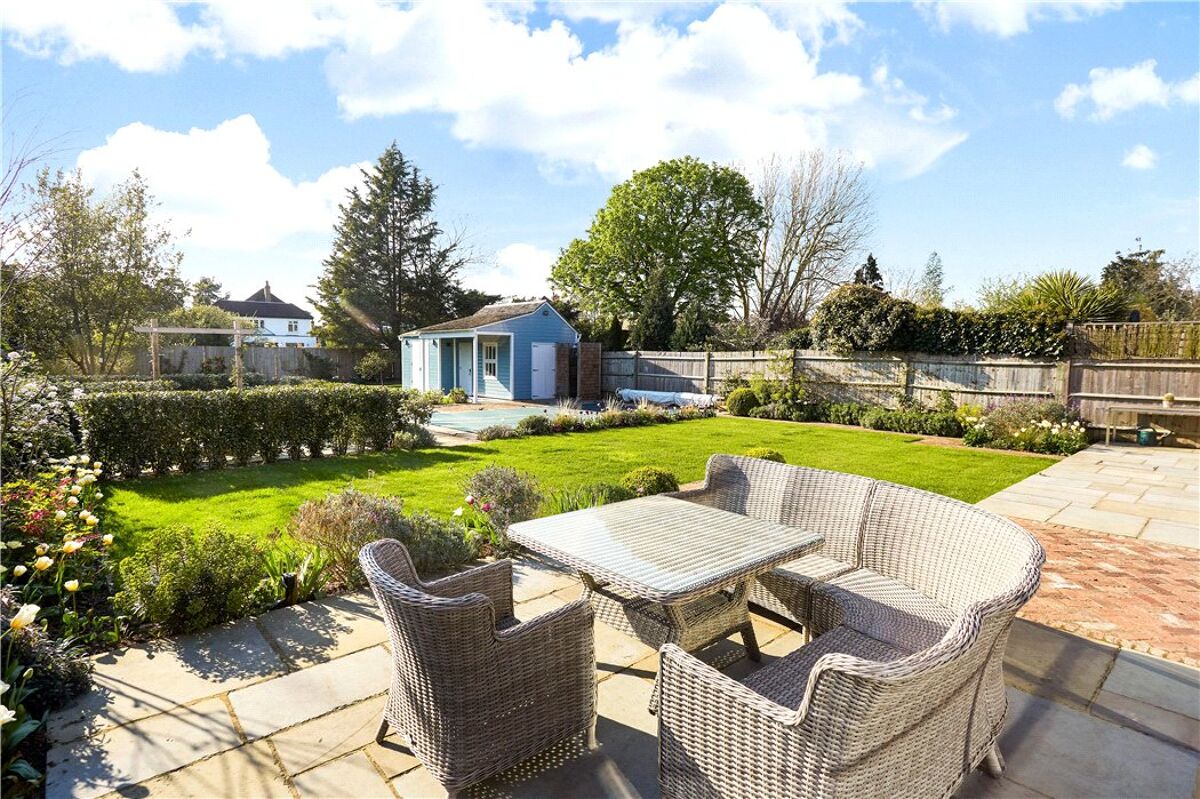 house for sale in River Avenue, Thames Ditton, Surrey, KT7 ESH140078