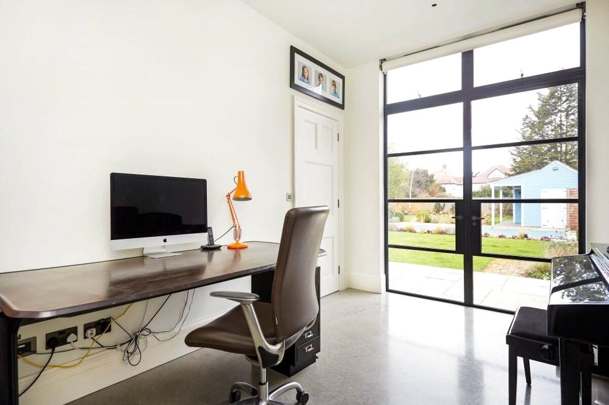 house for sale in River Avenue, Thames Ditton, Surrey, KT7 ESH140078