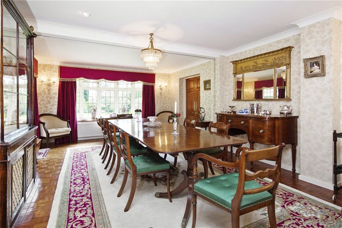 house for sale in Tyrrells Wood, Leatherhead, Surrey, KT22 ESH140155