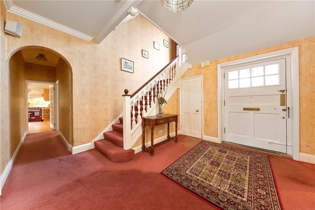 house for sale in Sandown Avenue, Esher, Surrey, KT10 ESH150072