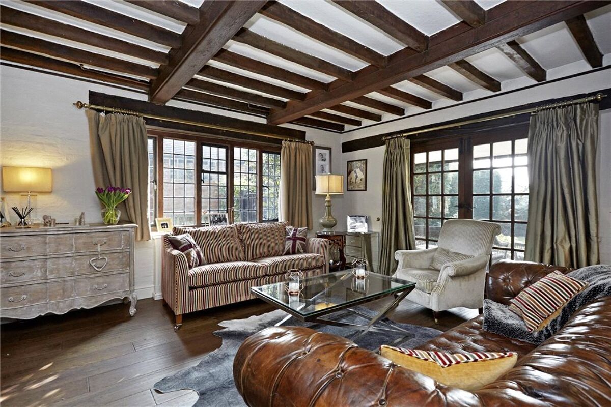 house for sale in Clive Road, Esher, Surrey, KT10 ESH160053 Knight