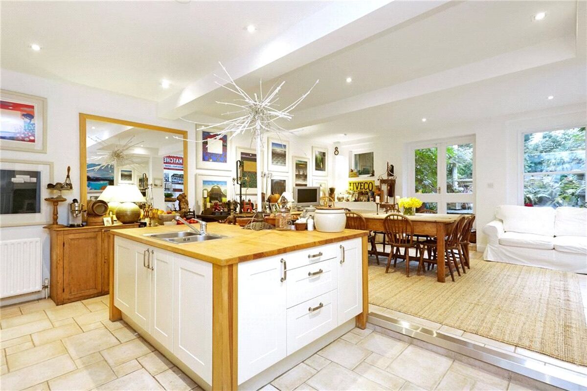 house for sale in Palace Road, East Molesey, Surrey, KT8 ESH160160