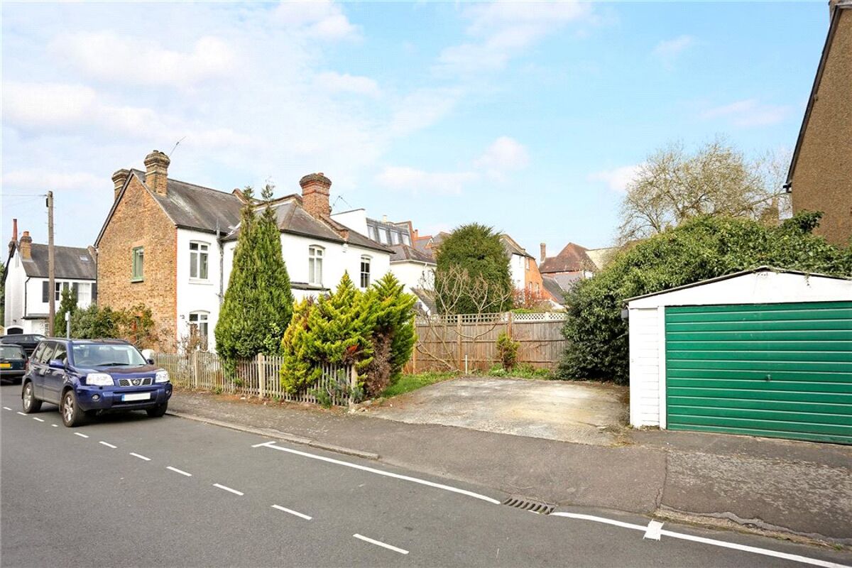 house for sale in Wolsey Road, Esher, Surrey, KT10 ESH160242 Knight