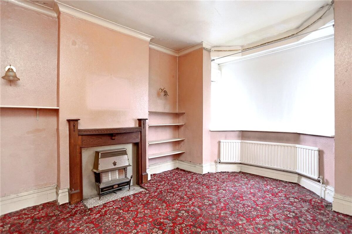 house for sale in Wolsey Road, Esher, Surrey, KT10 ESH160242 Knight