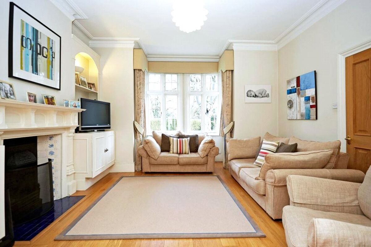 house for sale in Station Road, Esher, Surrey, KT10 ESH170022