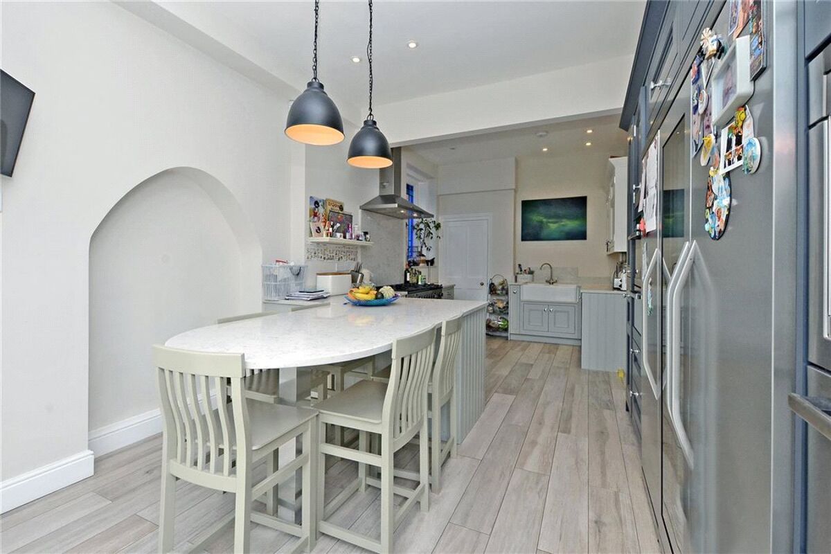 house for sale in Victoria Avenue, Surbiton, KT6 ESH170121 Knight Frank