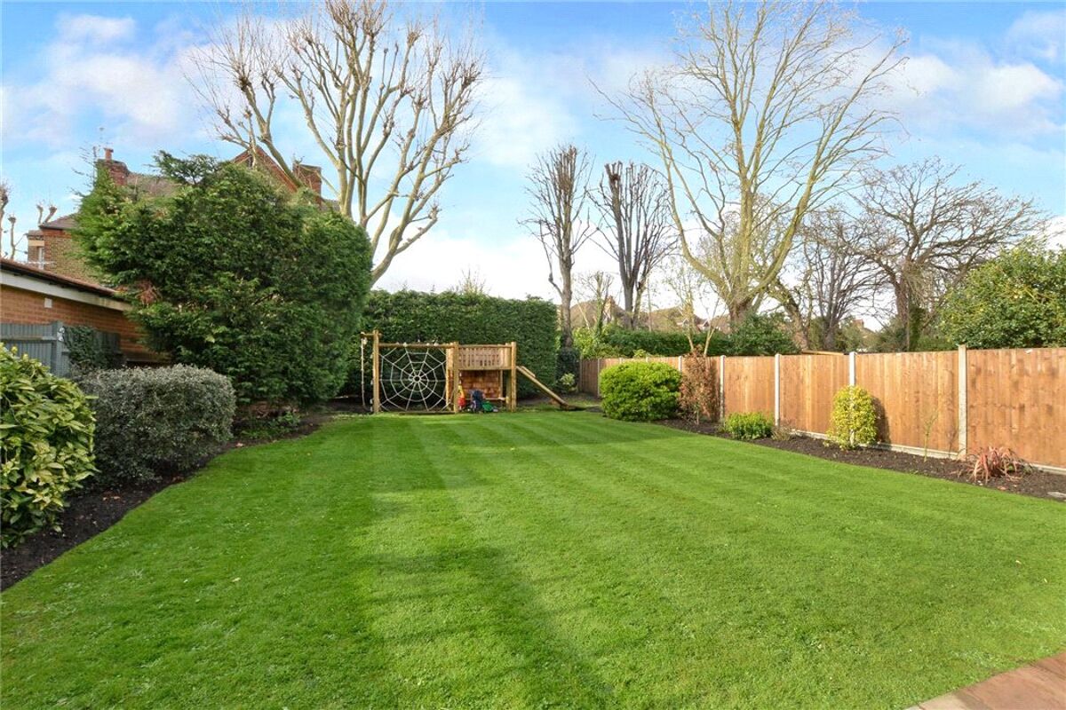 house for sale in Victoria Avenue, Surbiton, KT6 ESH170121 Knight Frank