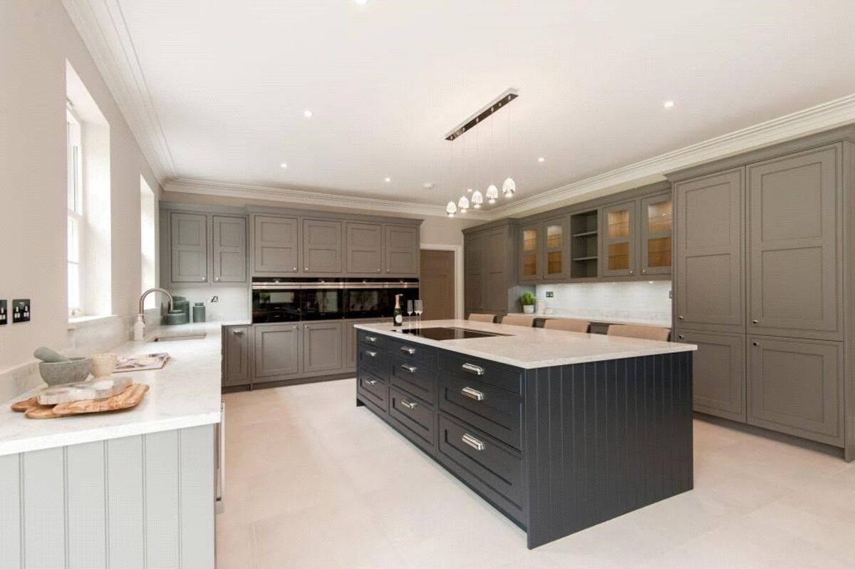 house for sale in Grays Lane, Ashtead, Surrey, KT21 ESH170247