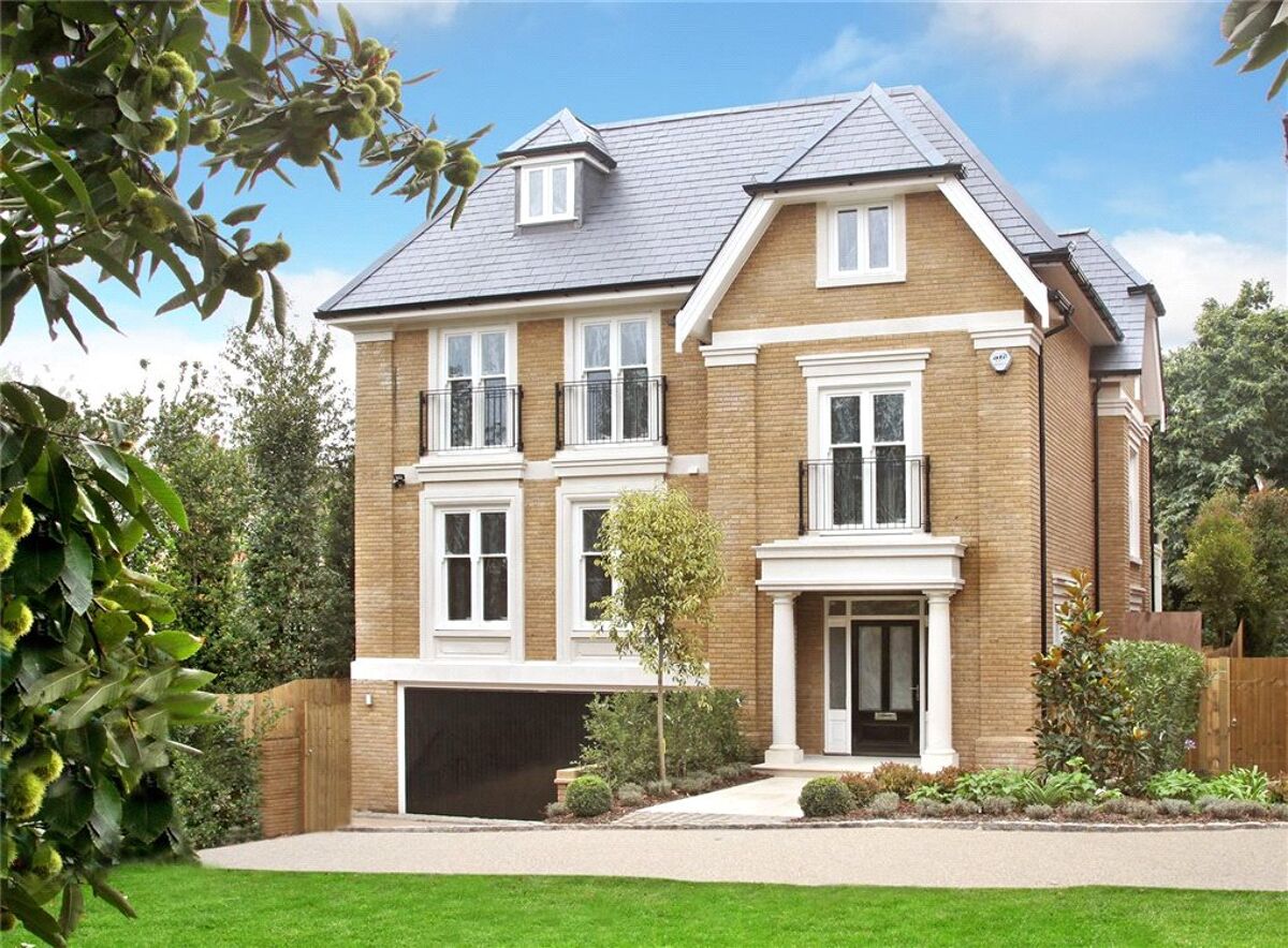 house for sale in St. Place, Esher, Surrey, KT10 ESH170249