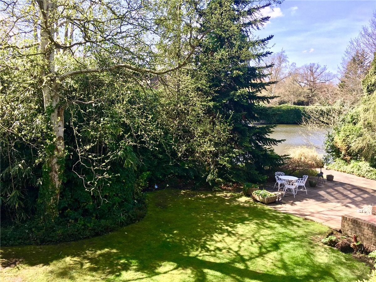 house for sale in Lakeside Drive, Esher, Surrey, KT10 ESH180044