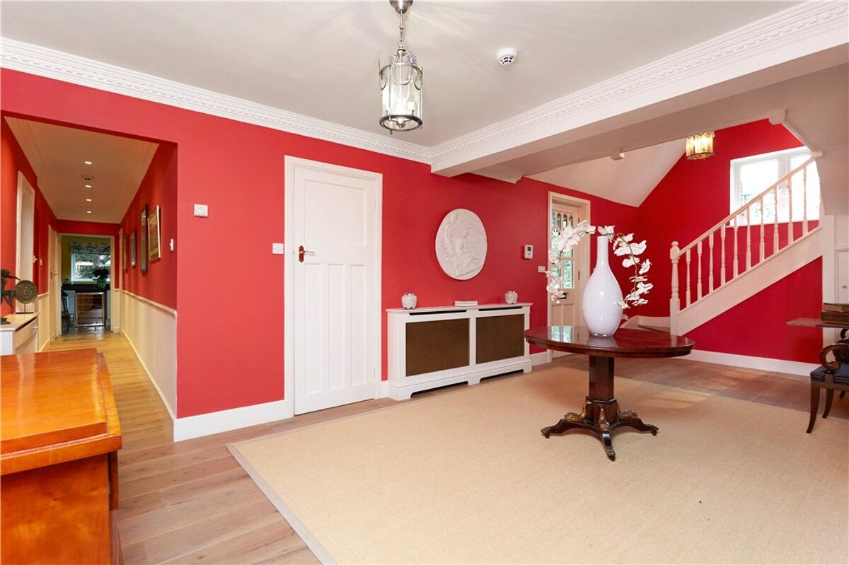 house for sale in Tyrrells Wood, Leatherhead, Surrey, KT22 ESH180140